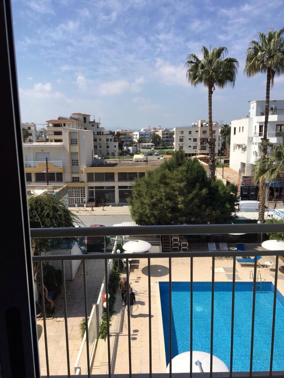 Sunflower Hotel Apartments Λάρνακα Εξωτερικό φωτογραφία